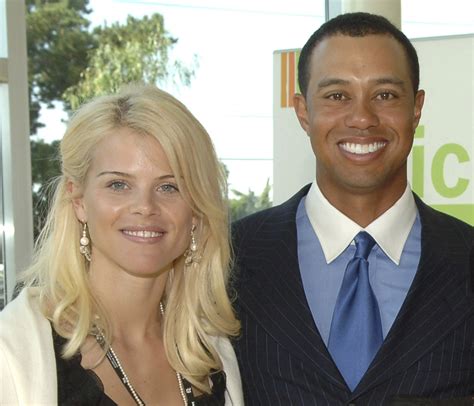 tiger woods nude|Elin Nordegren Nude Pictures – Ex Wife And Beauty With Brain。